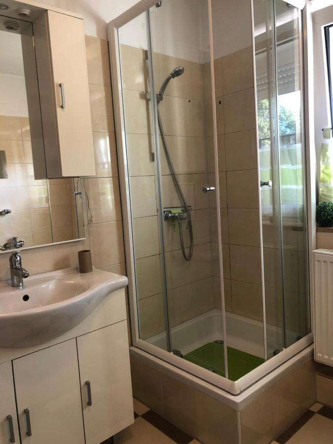 Fine Ferienwohnung Bayreuth Esterno foto